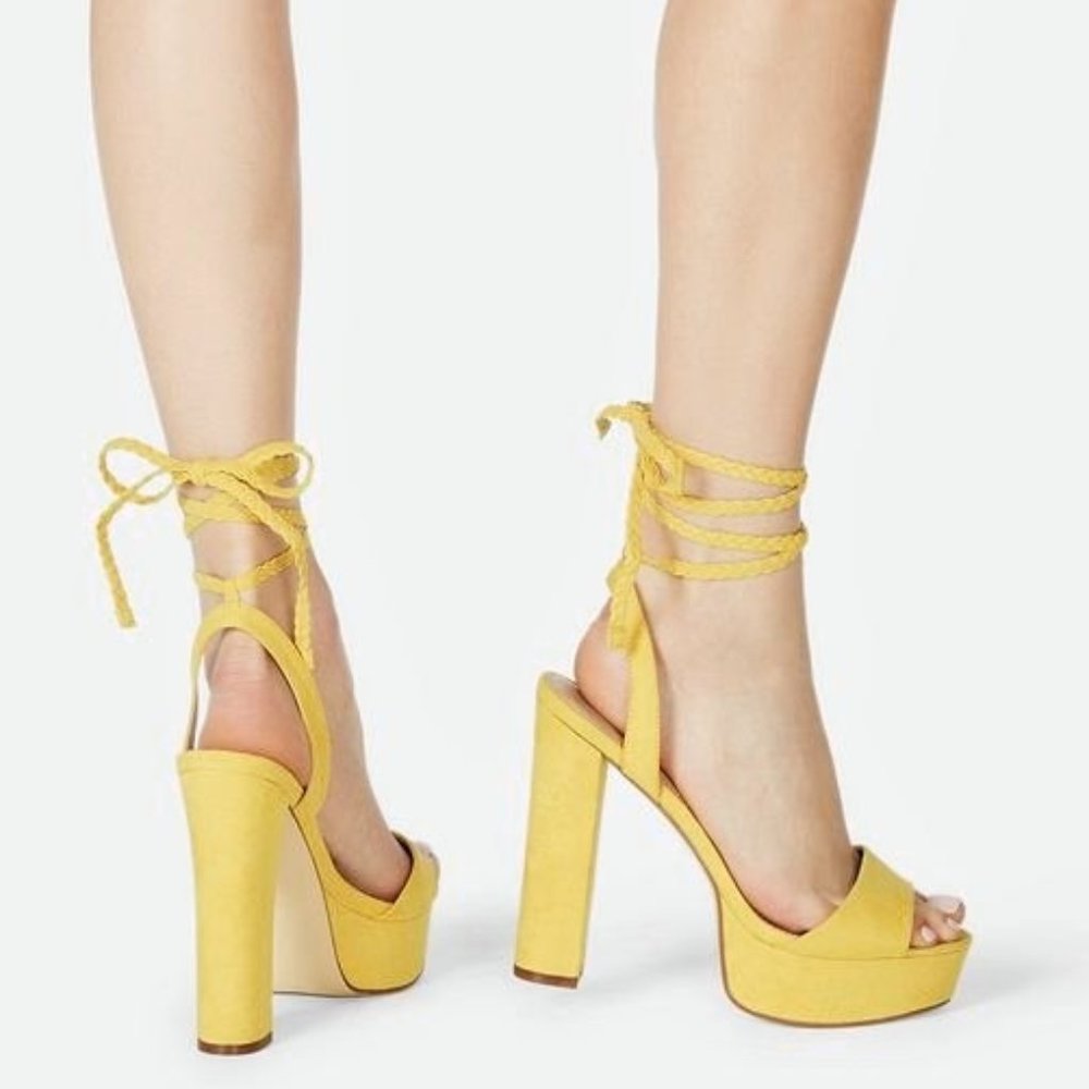 JUSTFAB HEELED SANDAL SIZE 10